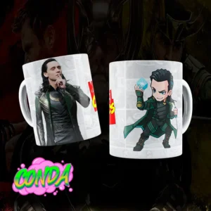 Taza de cerámica con diseño de Loki en versión animada y cinematográfica junto al logo de Marvel Comics