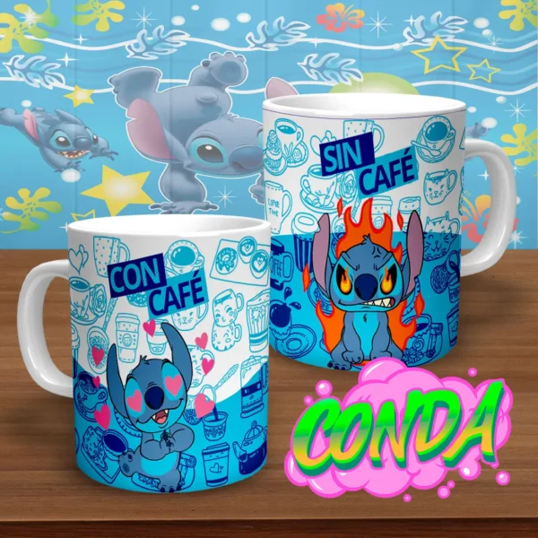 Taza de cerámica con diseño de Stitch, mostrando el personaje antes y después de tomar café